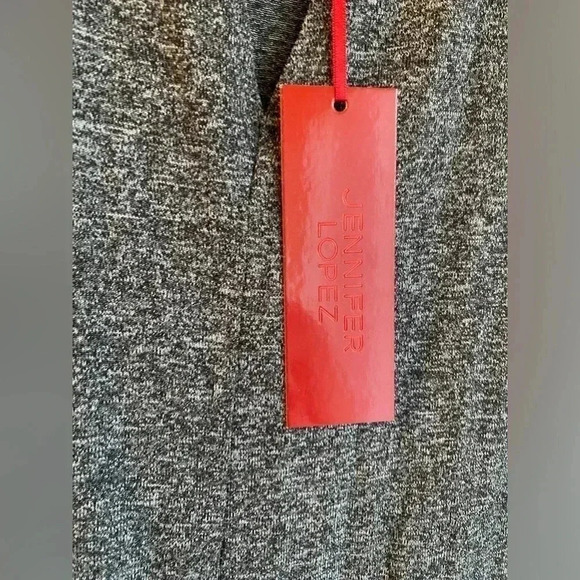 Jennifer Lopez NWT Tie Front Keyhole Tank Top Grey Size Medium - Picture 8 of 9